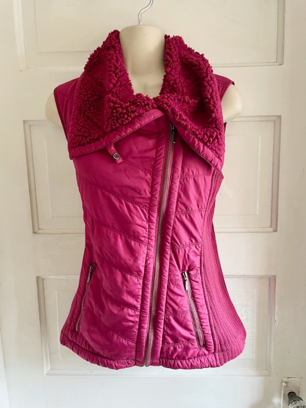 Prana Burgundy Plum Red Diva Sherpa Quilted Vest S